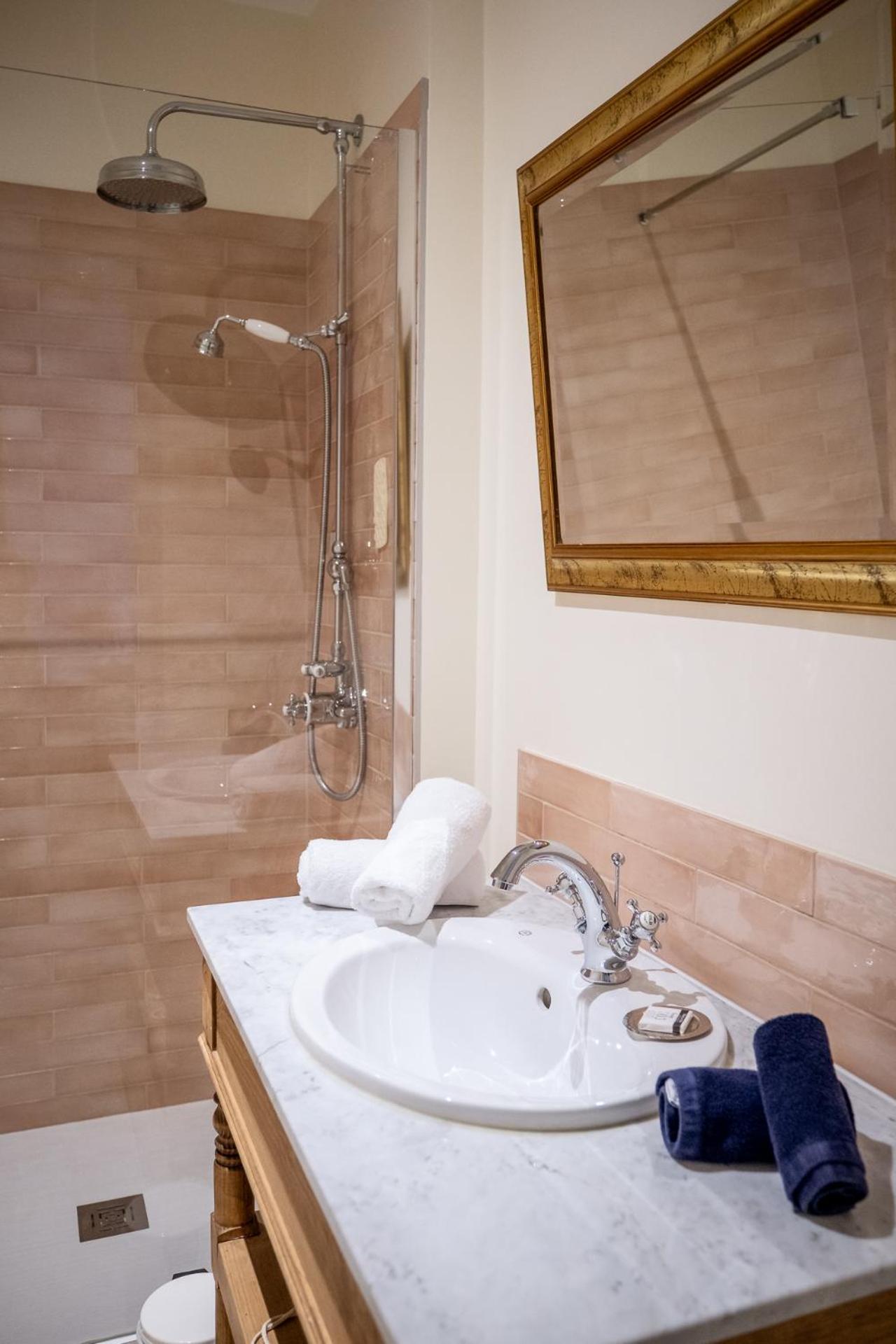 Chateau De L'aubriere - Teritoria Hotel 3*
