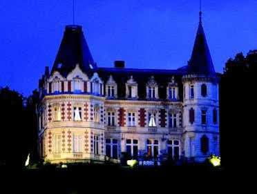 Chateau De L'aubriere - Teritoria